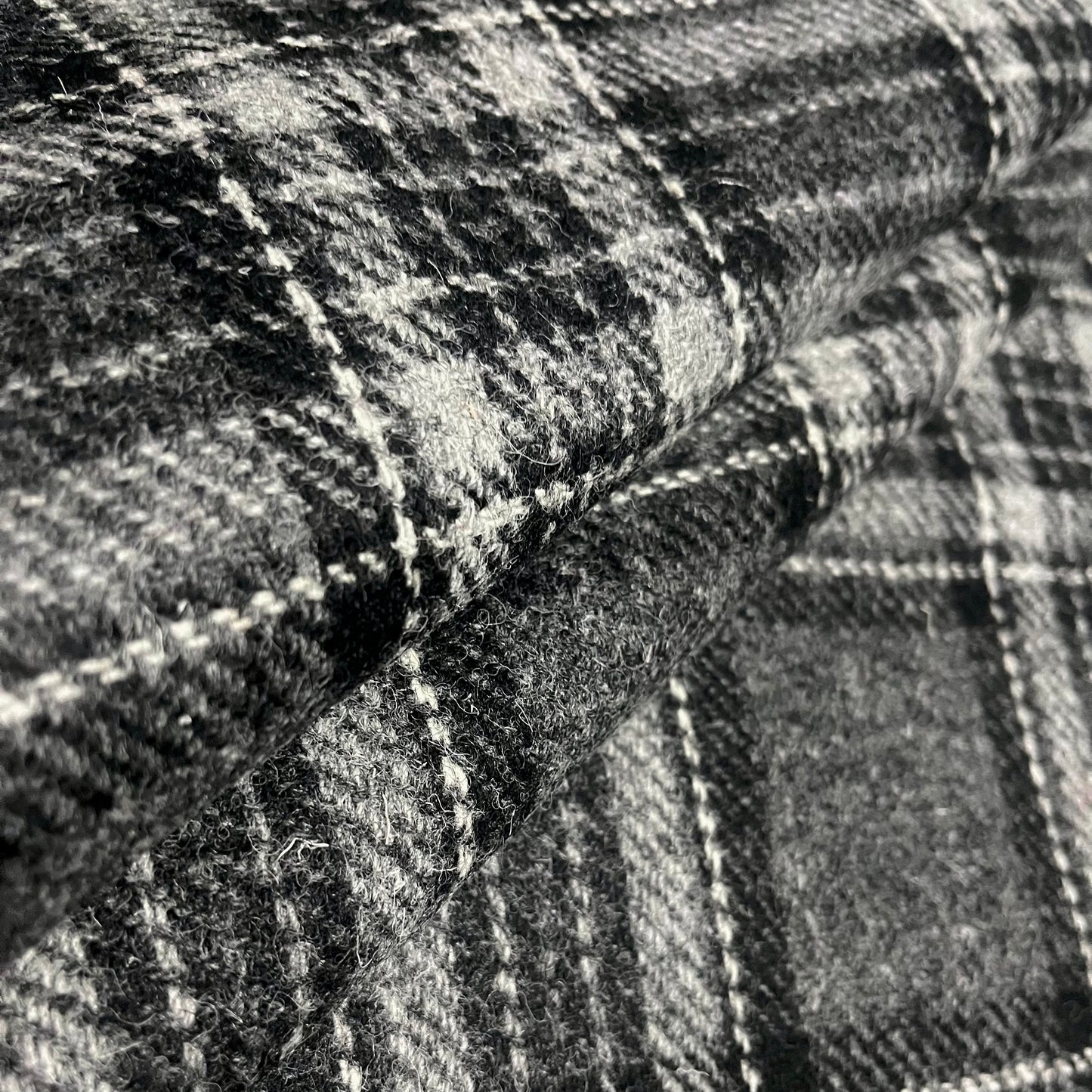 Charcoal Grey Tartan Harris Tweed - BY THE METRE / HALF