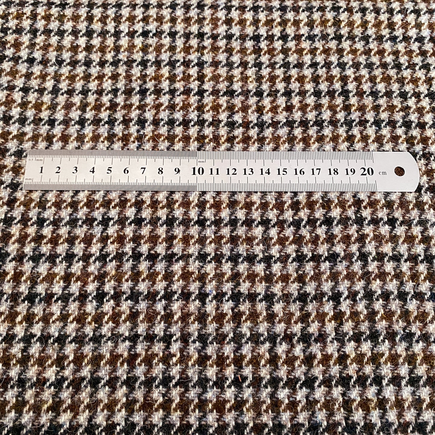 Brown & White Houndstooth Harris Tweed