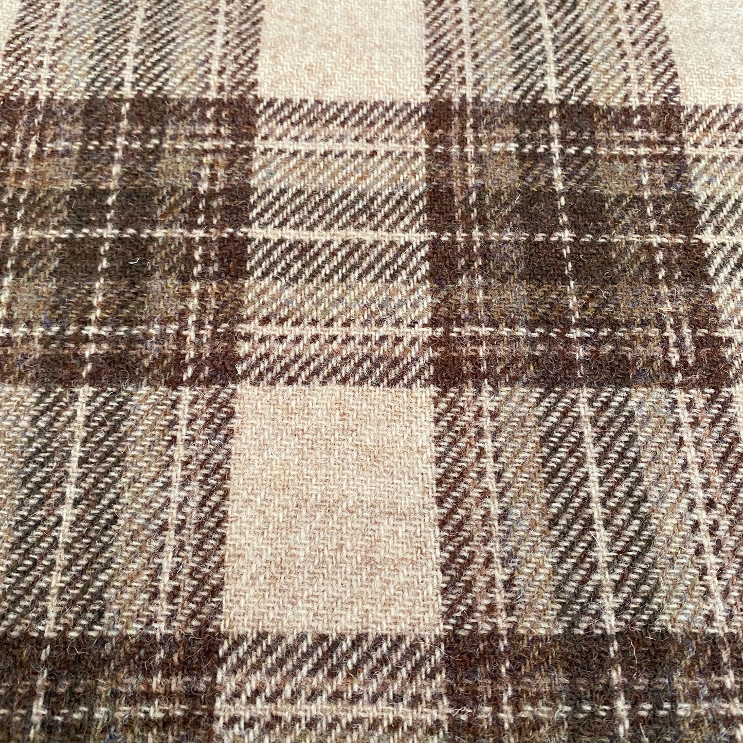 Brown & Oatmeal Tartan Check Harris Tweed