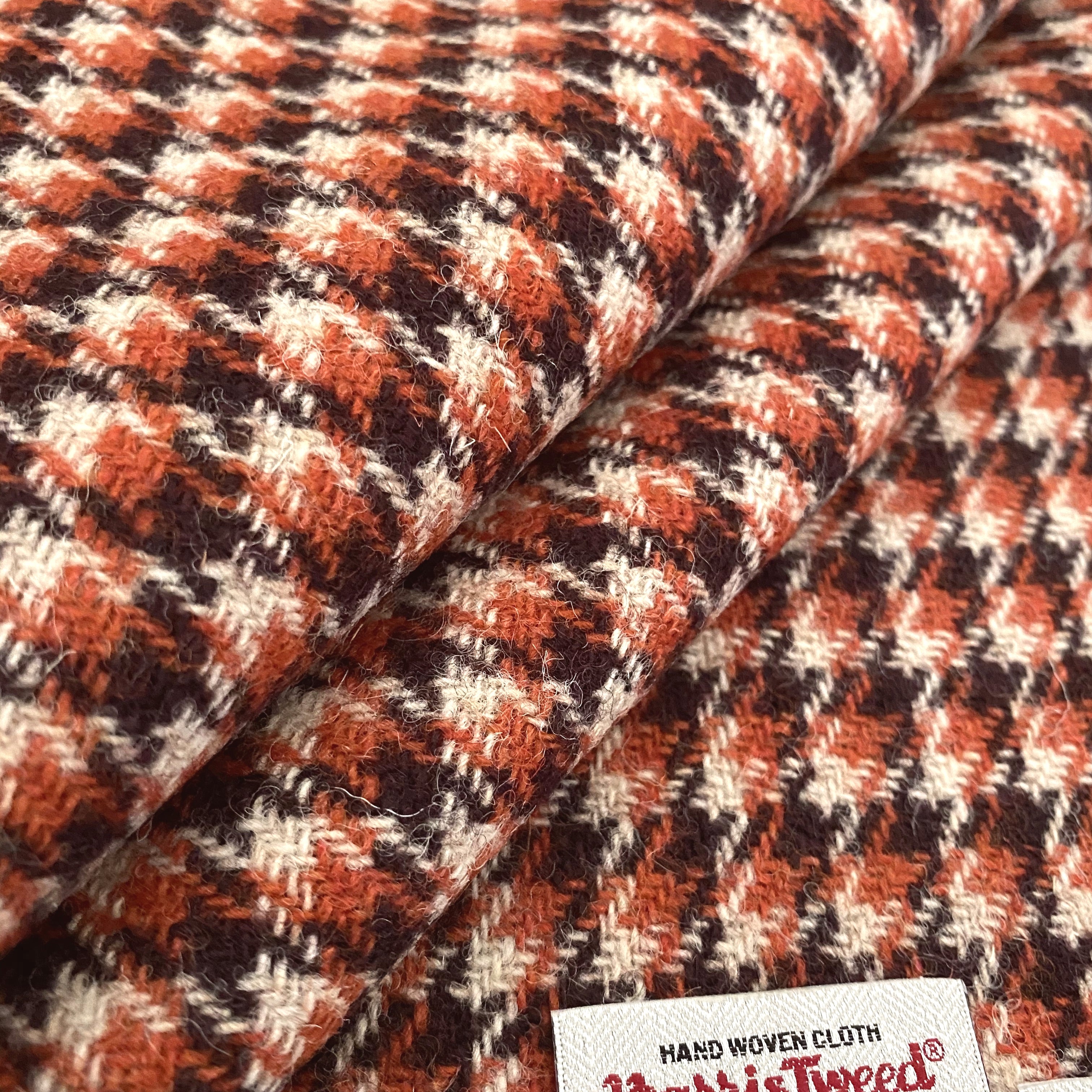 Houndstooth Harris Tweed – The Harris Tweed Store